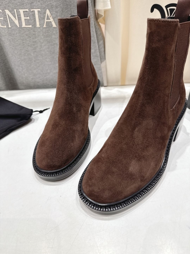 Y51 boots